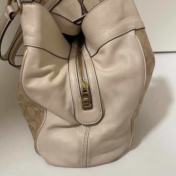 Coach Lexy Shoulder Bag‎ Beige Off-White spring summer classic designer leather - Picture 11 of 16